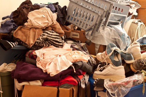 Recycling and sustainable disposal methods in builders waste clearance